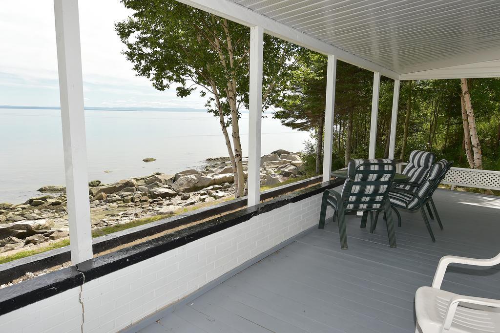 Auberge Sur Mer Charlevoix Сен-Симеон Экстерьер фото