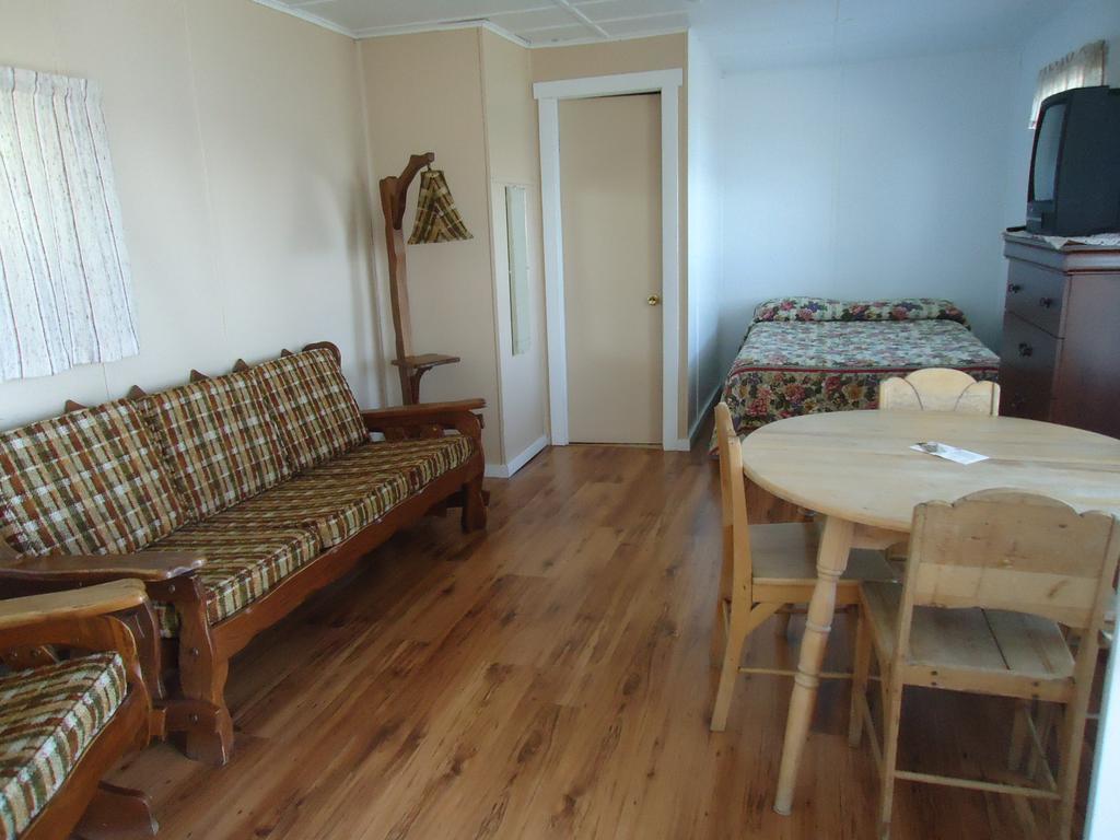 Auberge Sur Mer Charlevoix Сен-Симеон Экстерьер фото